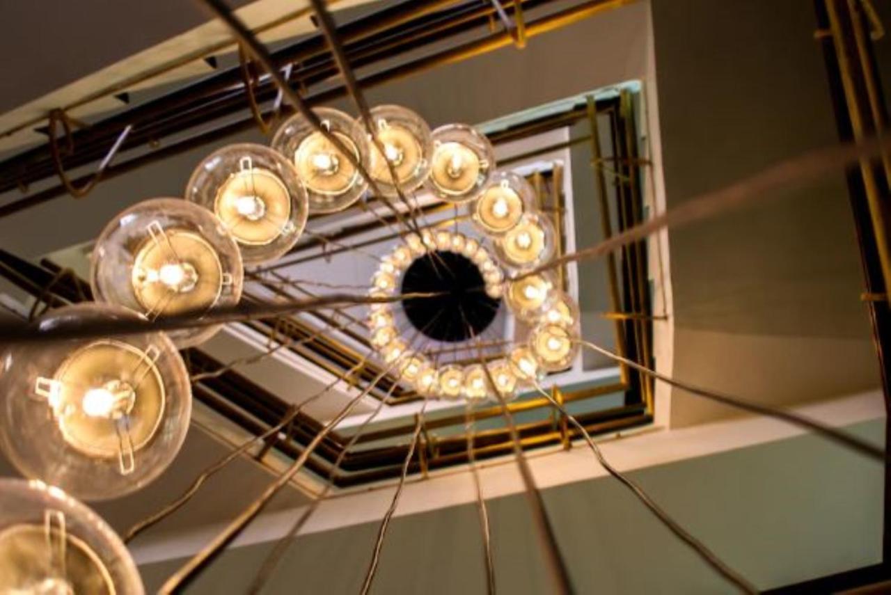T24 Retro Hotel Mumbai Kültér fotó
