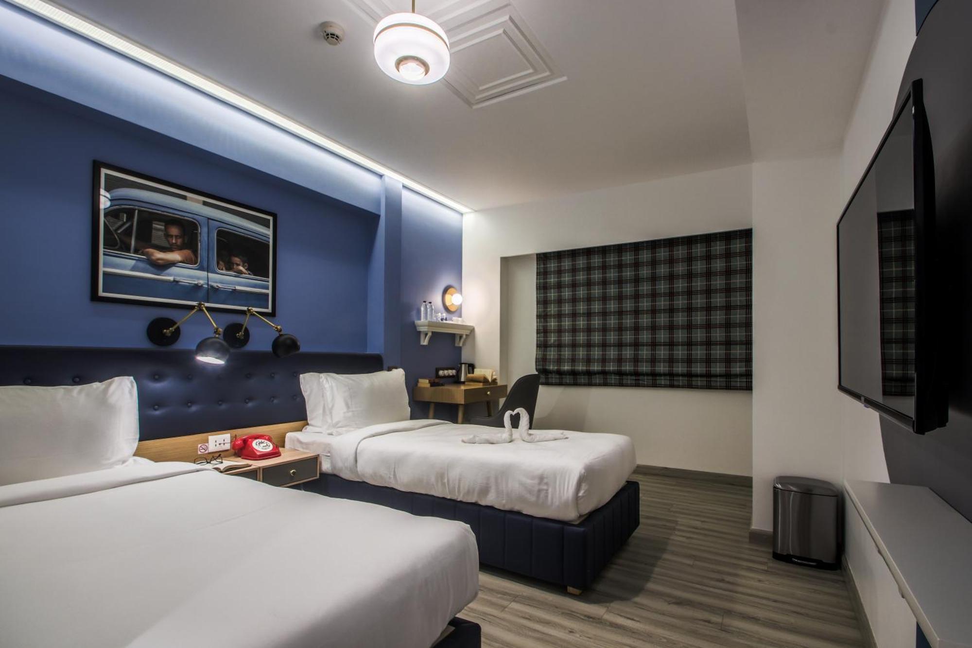 T24 Retro Hotel Mumbai Kültér fotó