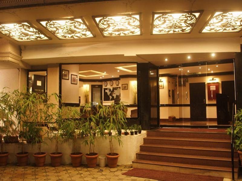 T24 Retro Hotel Mumbai Kültér fotó